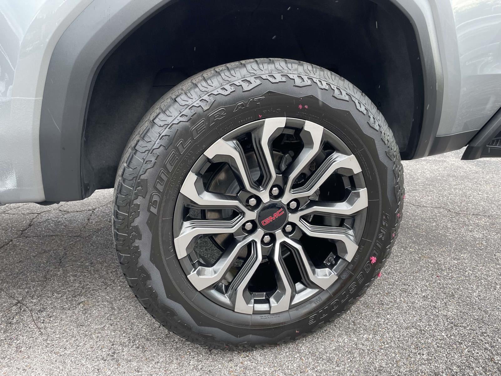 2024 GMC Canyon Denali