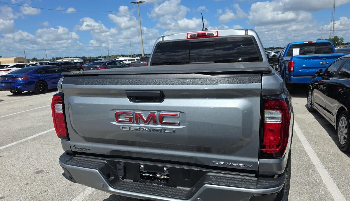 2024 GMC Canyon Denali