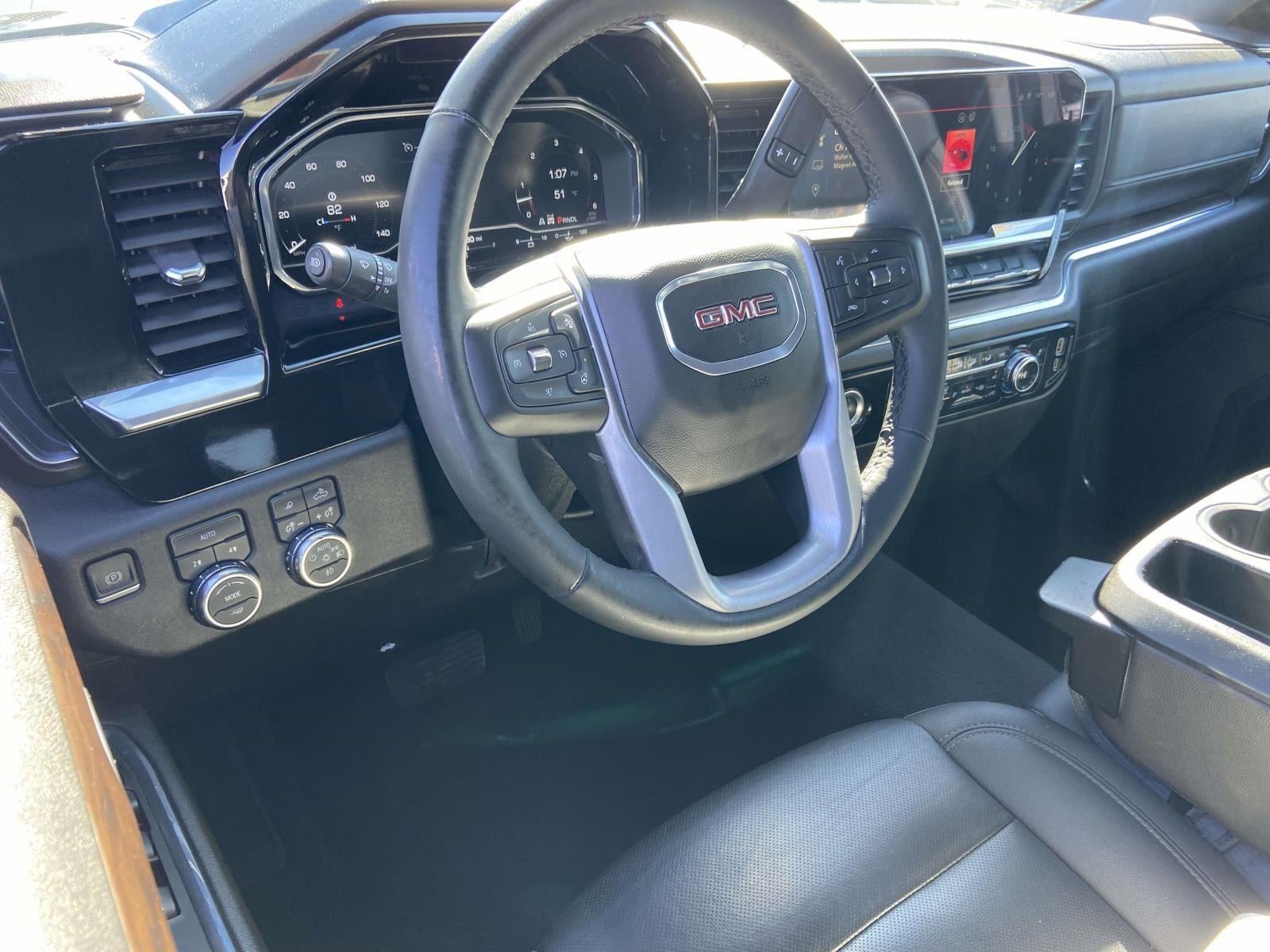 2024 GMC Sierra 1500 SLT