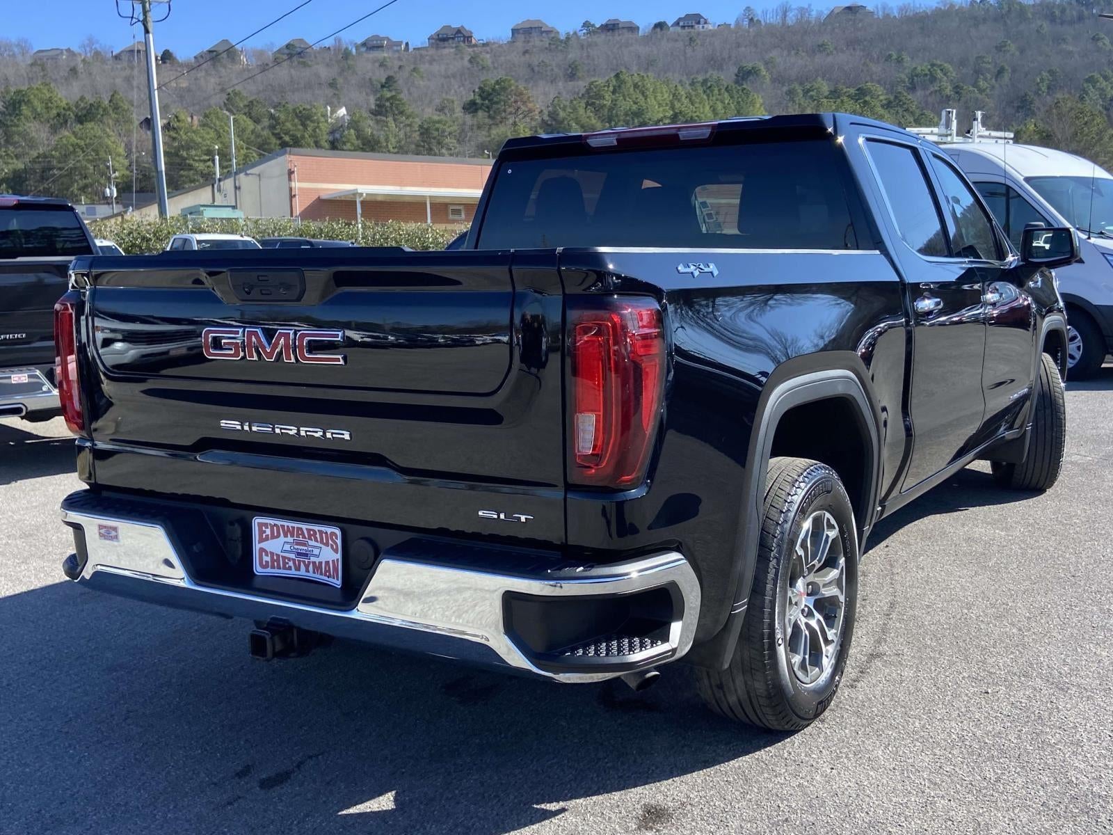 2024 GMC Sierra 1500 SLT