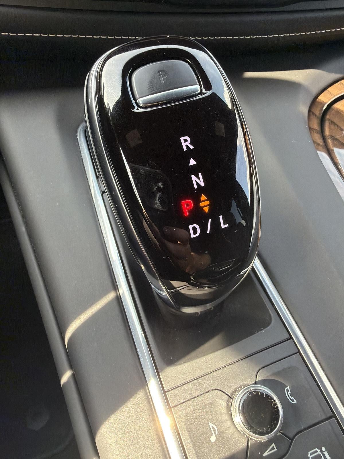 2023 Cadillac Escalade 4WD Sport Platinum