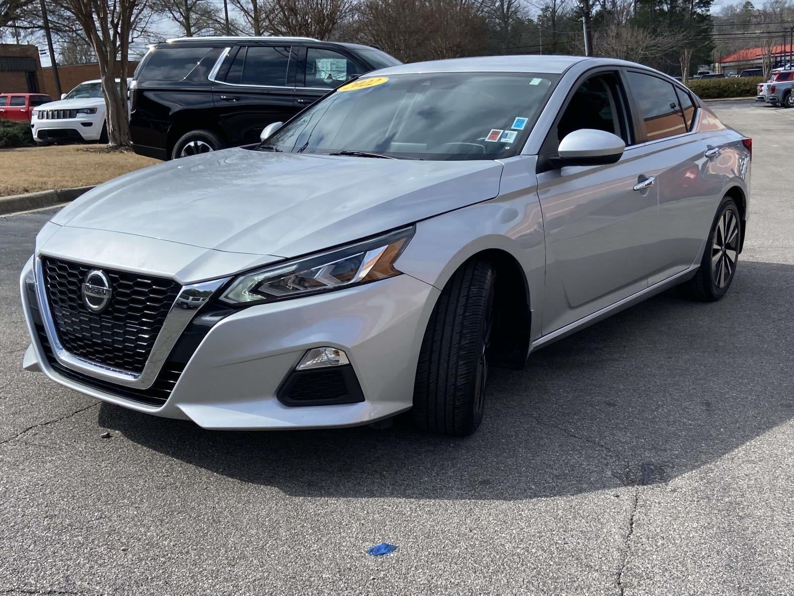 2022 Nissan Altima 2.5 SV