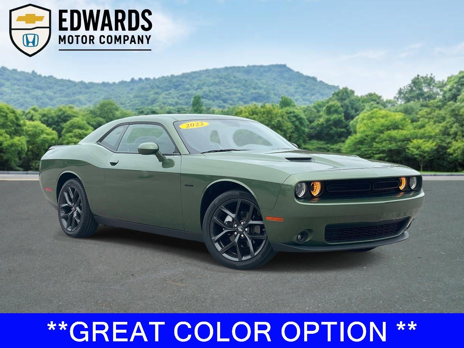 2022 Dodge Challenger SXT
