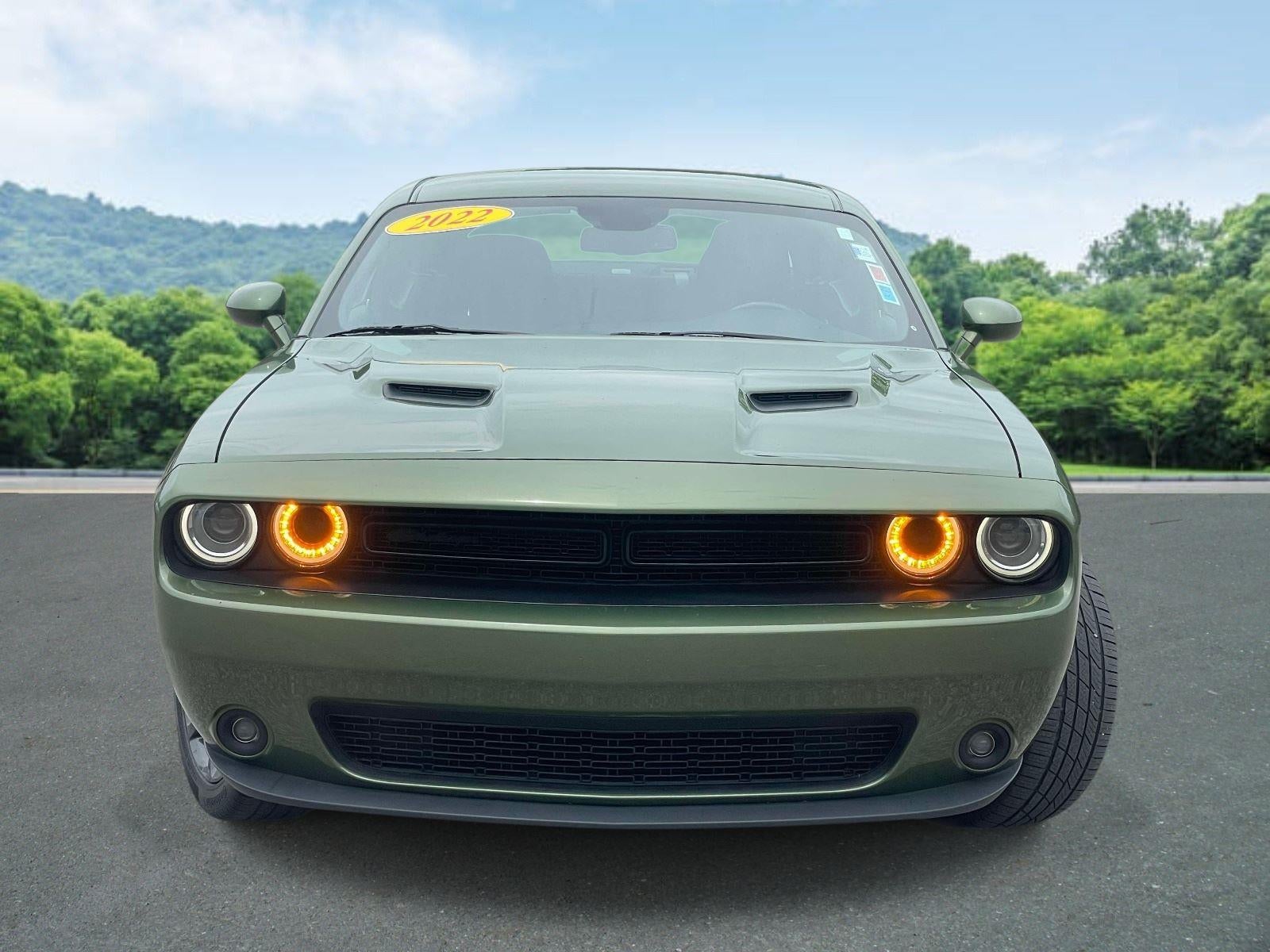 2022 Dodge Challenger SXT