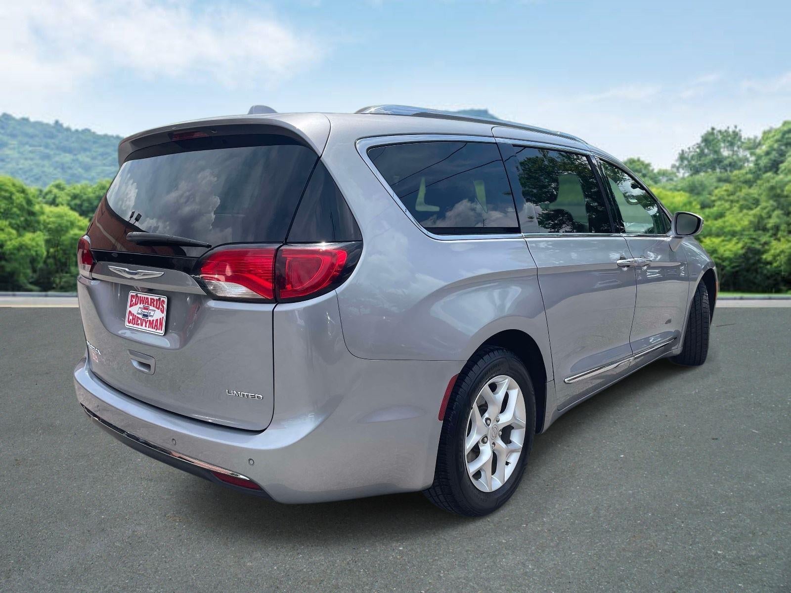 2020 Chrysler Pacifica Limited