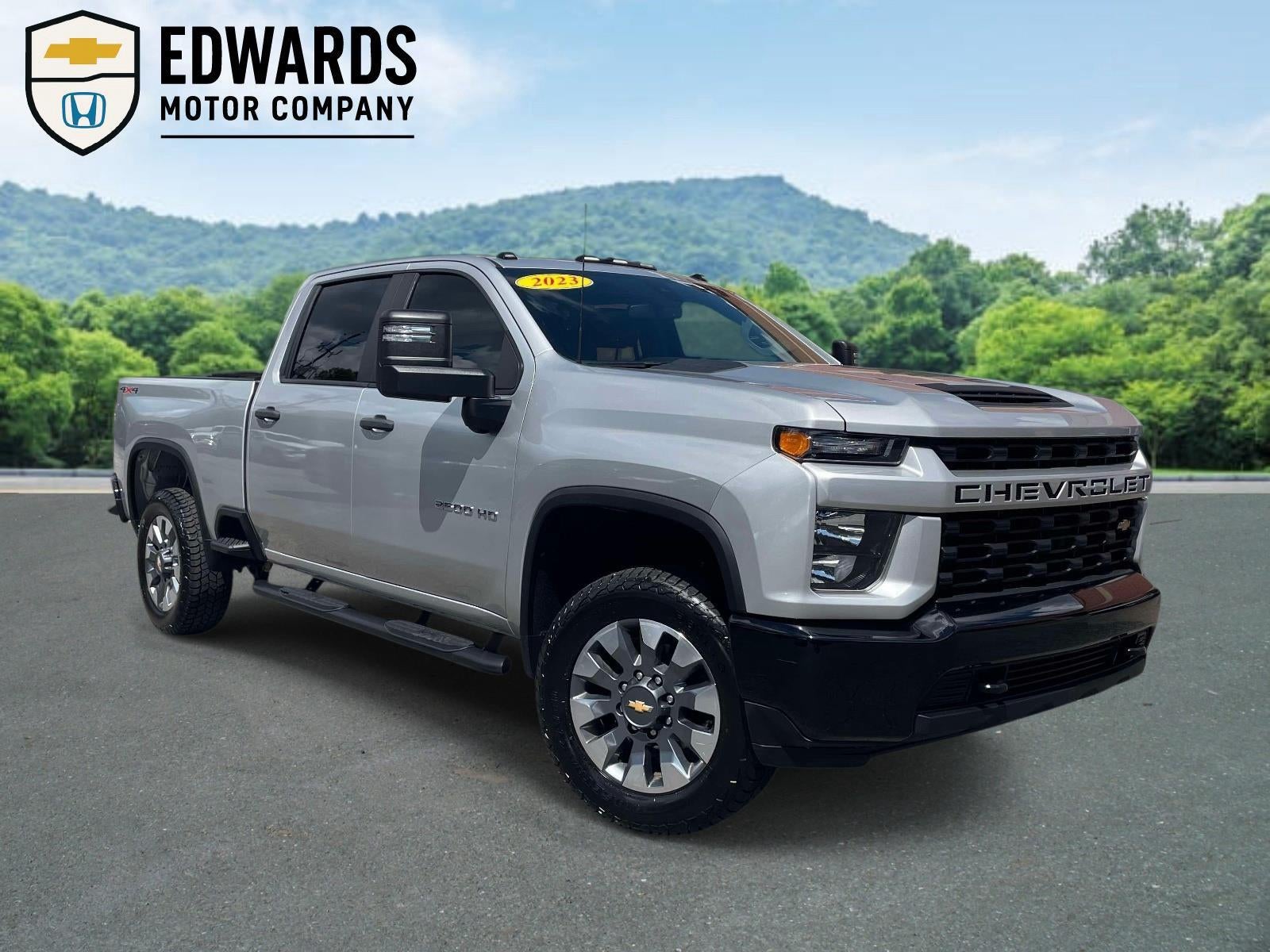 2023 Chevrolet Silverado 2500 HD Custom