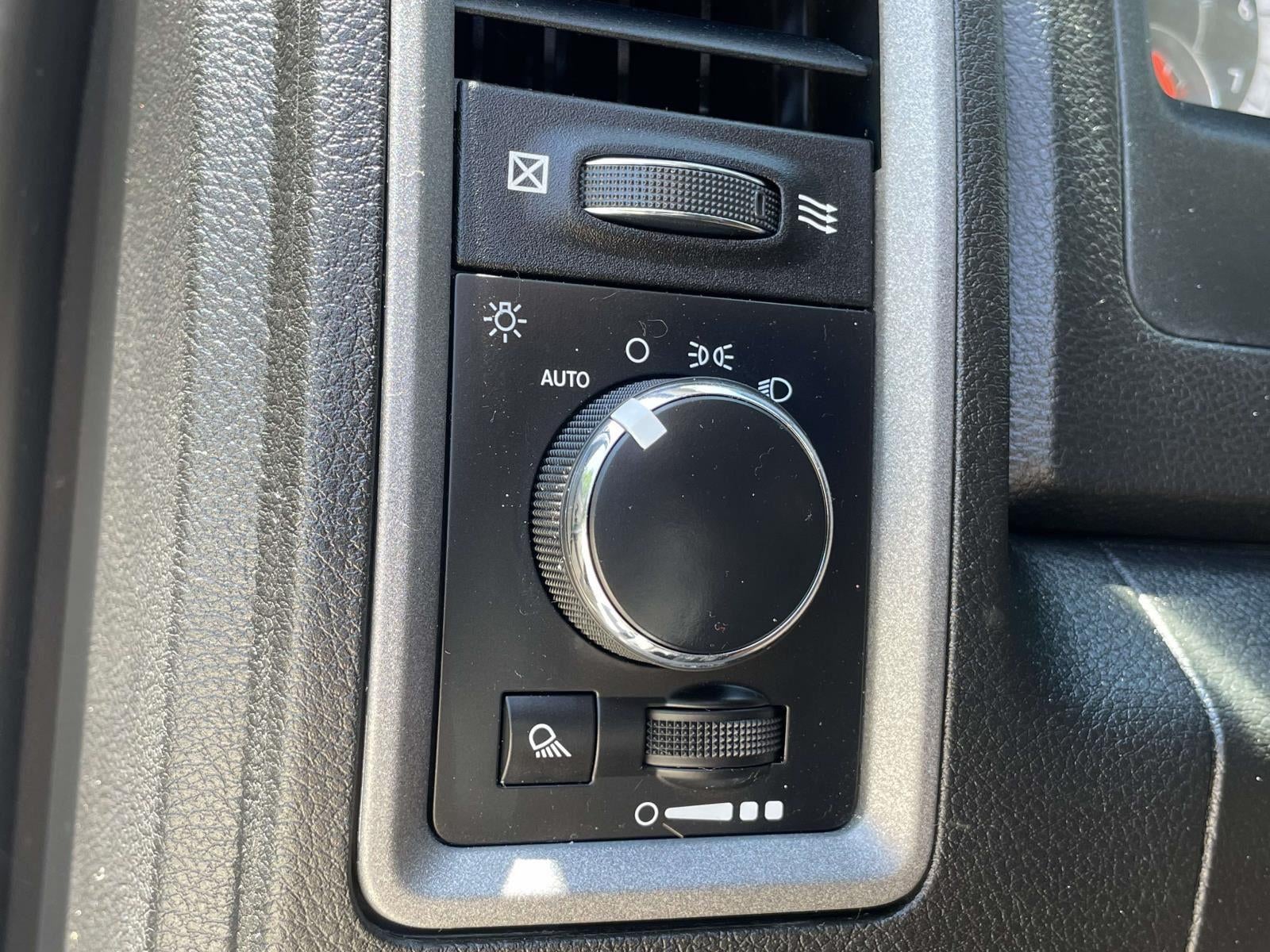 2021 RAM 1500 Classic Tradesman