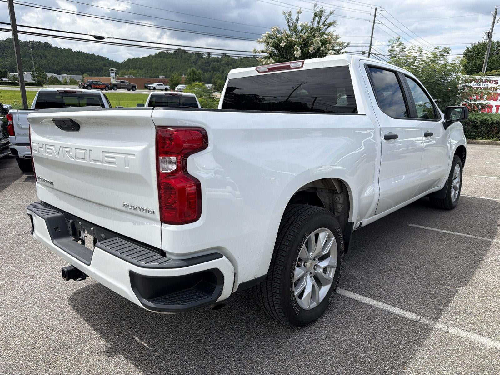 2024 Chevrolet Silverado 1500 Custom
