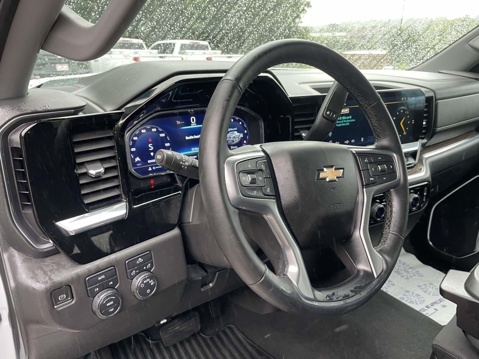 2023 Chevrolet Silverado 1500 LT (2FL)