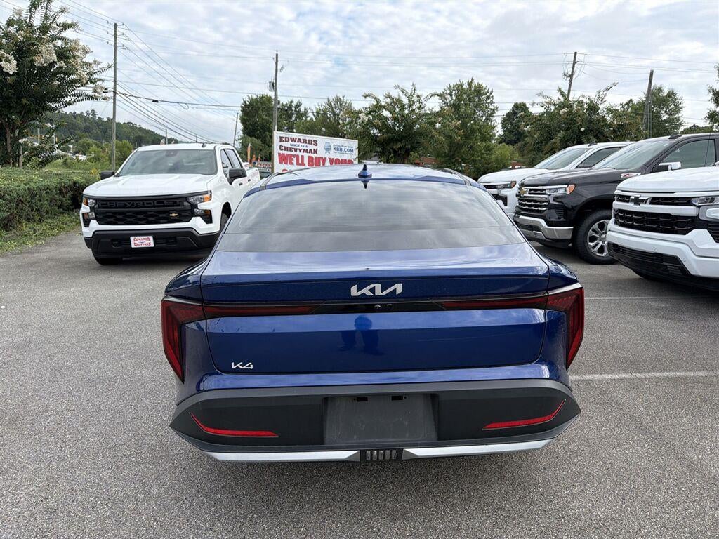2025 Kia K4 LXS