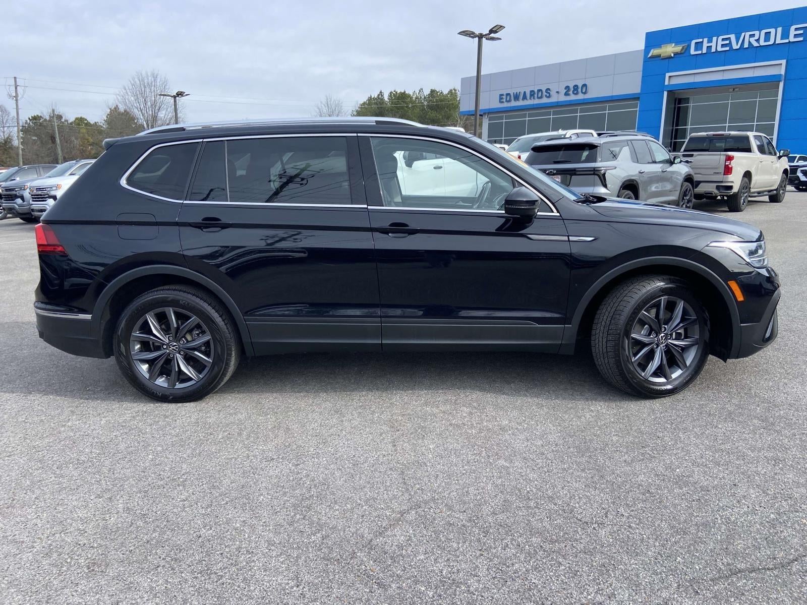 2022 Volkswagen Tiguan SE