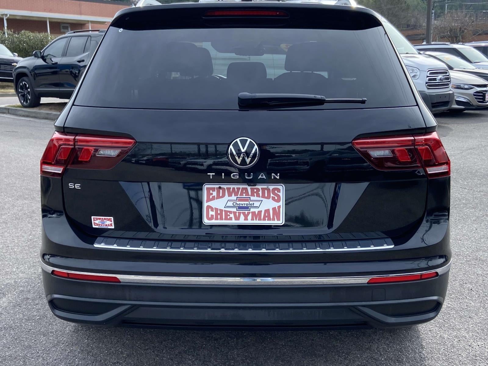 2022 Volkswagen Tiguan SE