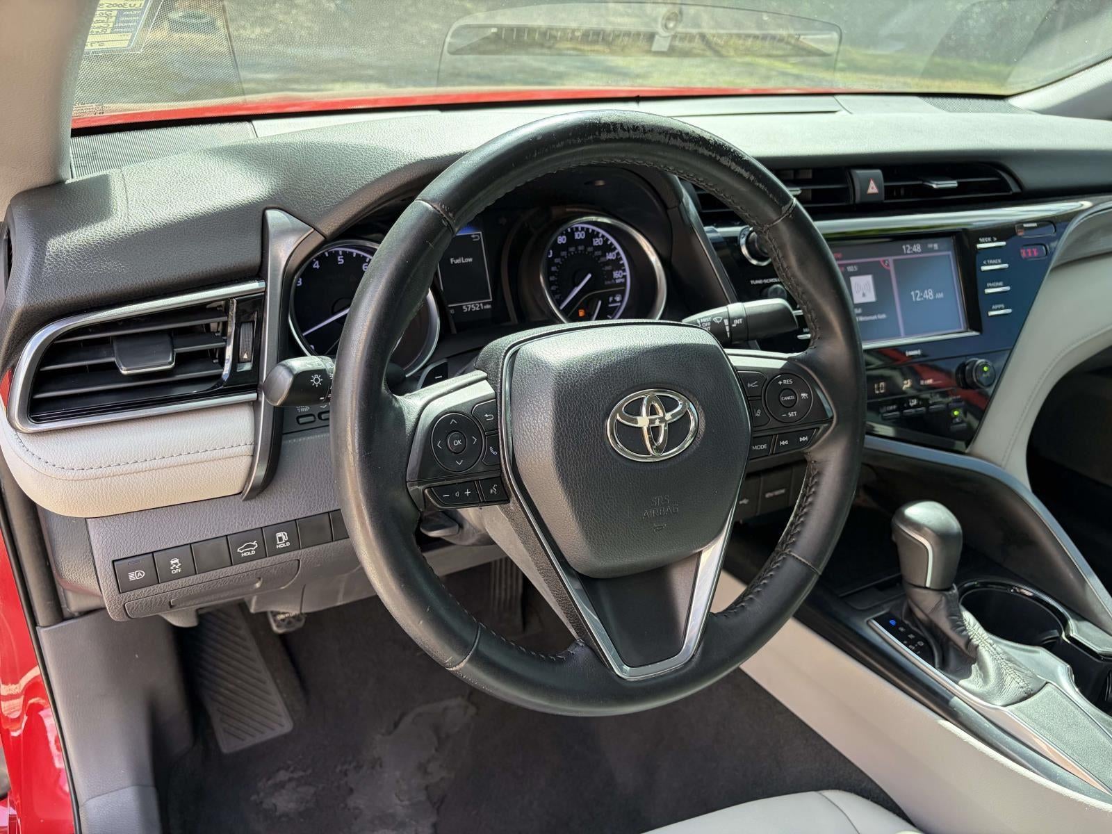 2020 Toyota Camry SE