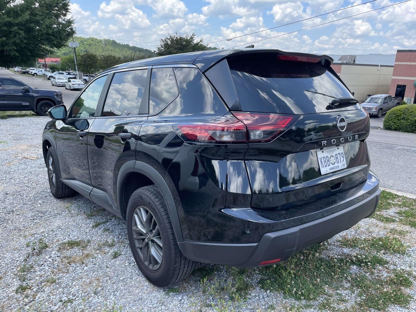 2024 Nissan Rogue S
