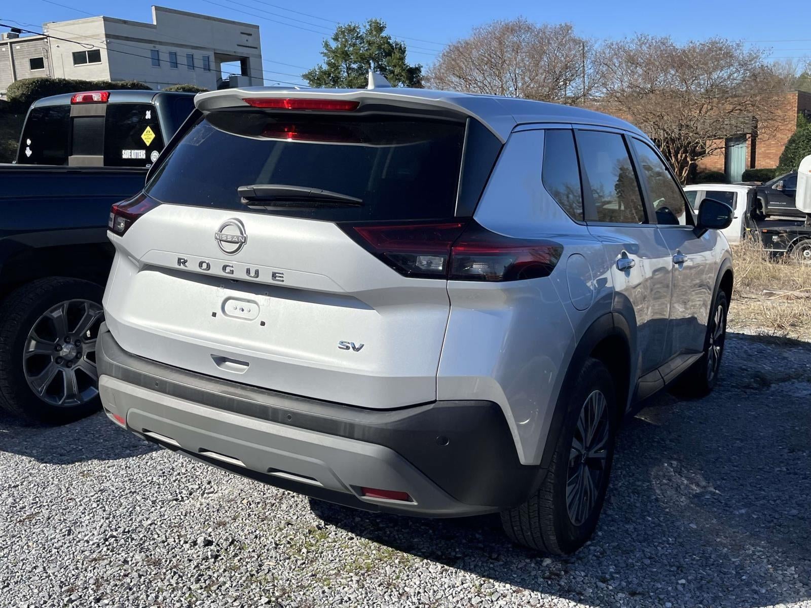 2022 Nissan Rogue SV