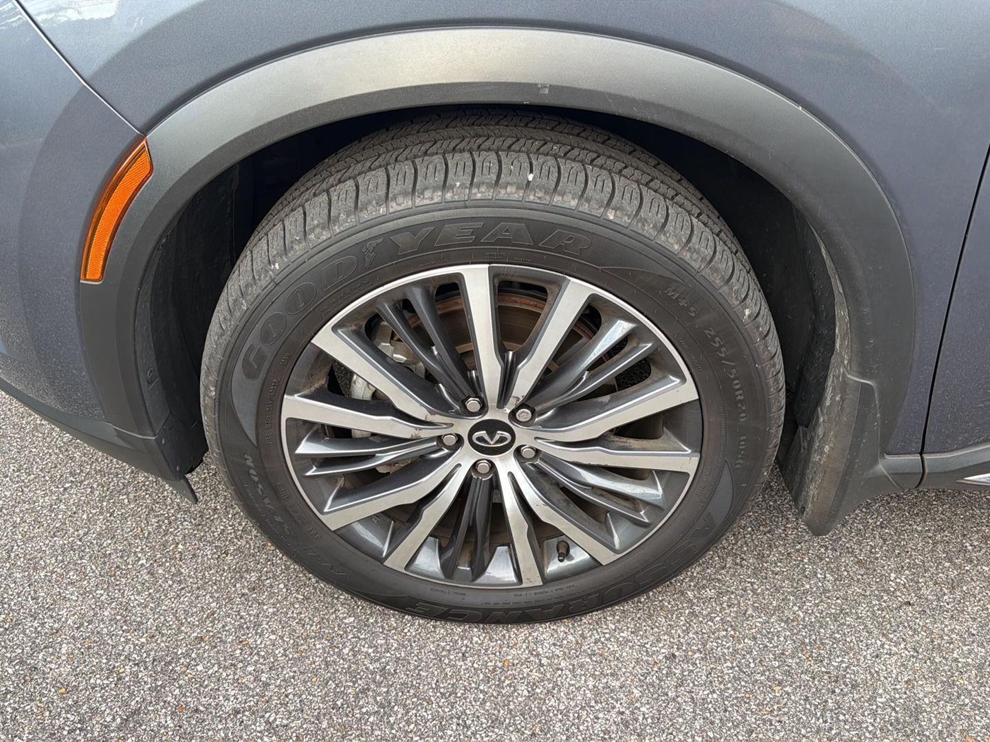 2023 INFINITI QX60 SENSORY