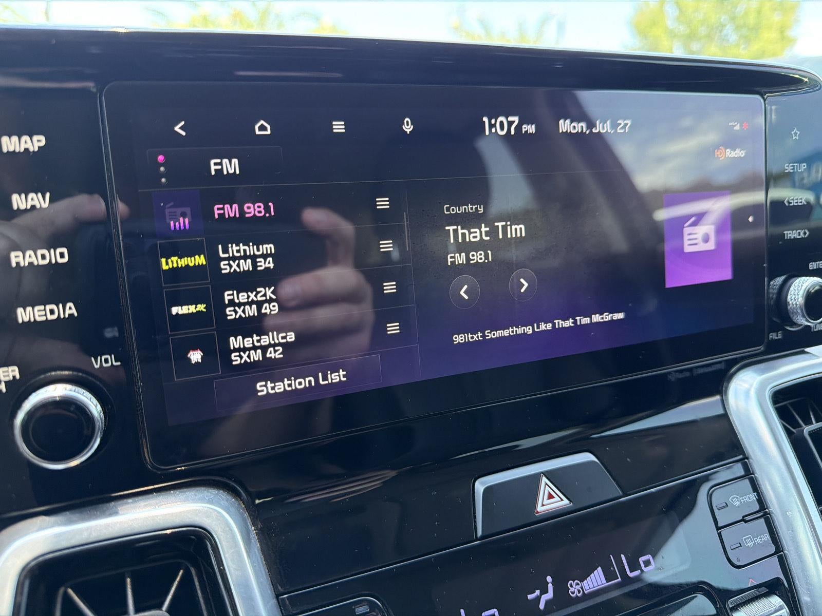 2022 Kia Sorento SX