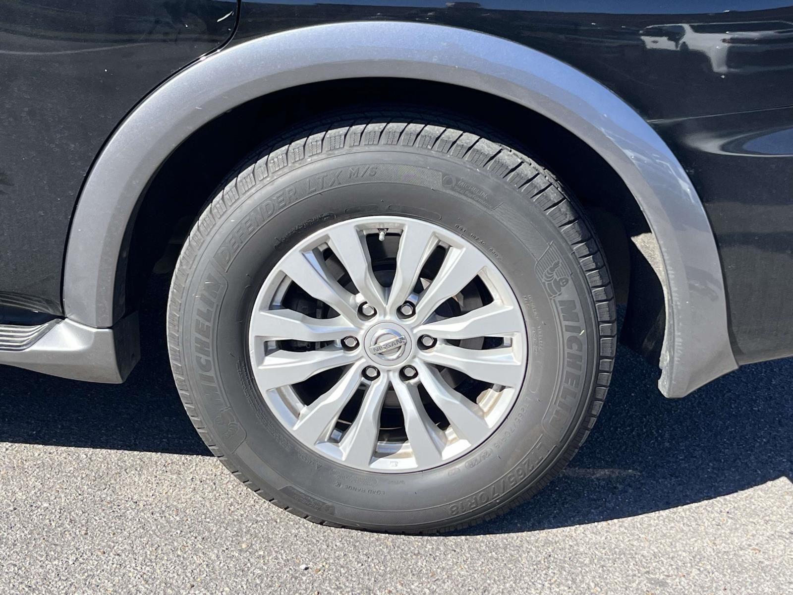 2017 Nissan Armada SV