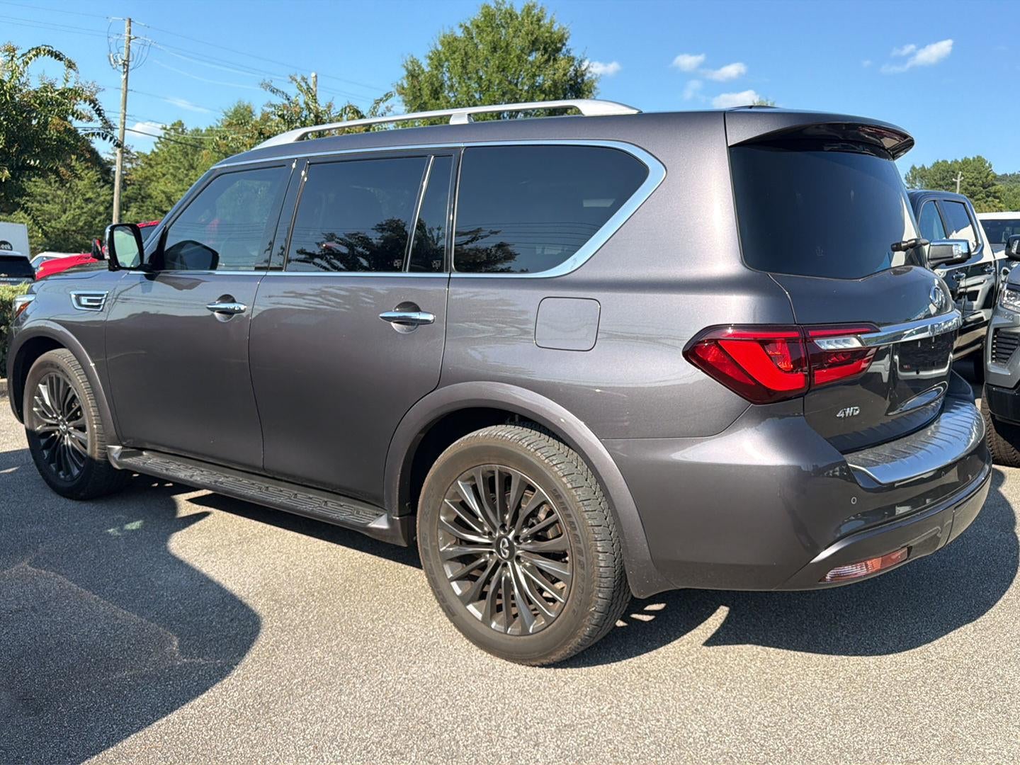 2024 INFINITI QX80 SENSORY