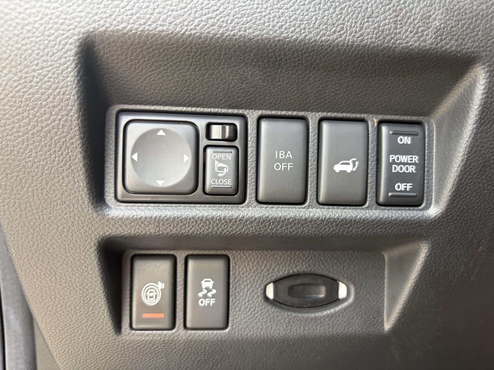 2015 INFINITI QX70 Base