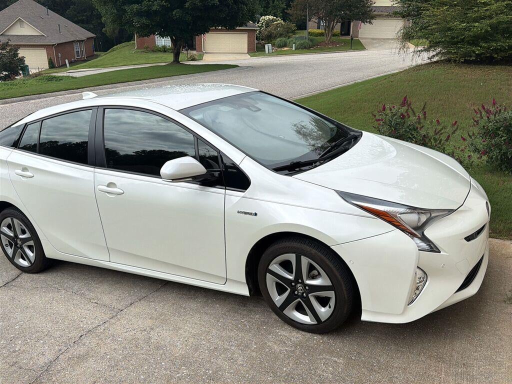 2016 Toyota Prius Four