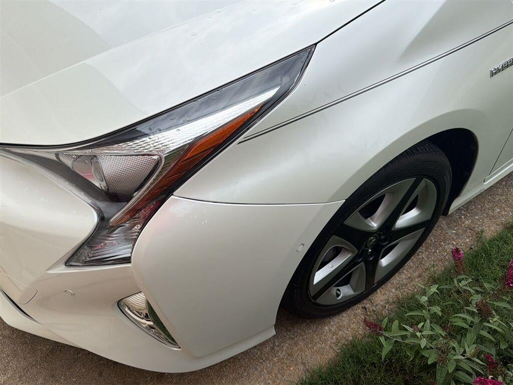 2016 Toyota Prius Four