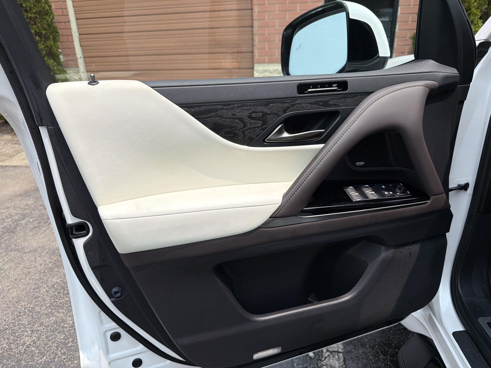 2022 Lexus LX LX 600 Luxury