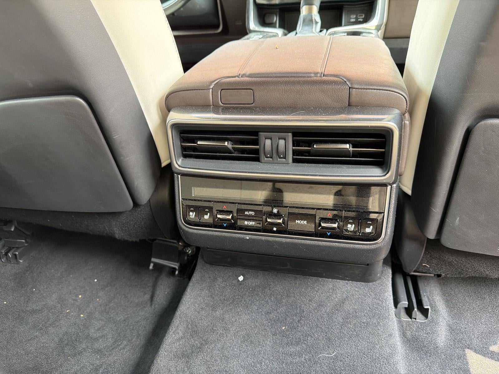2022 Lexus LX LX 600 Luxury