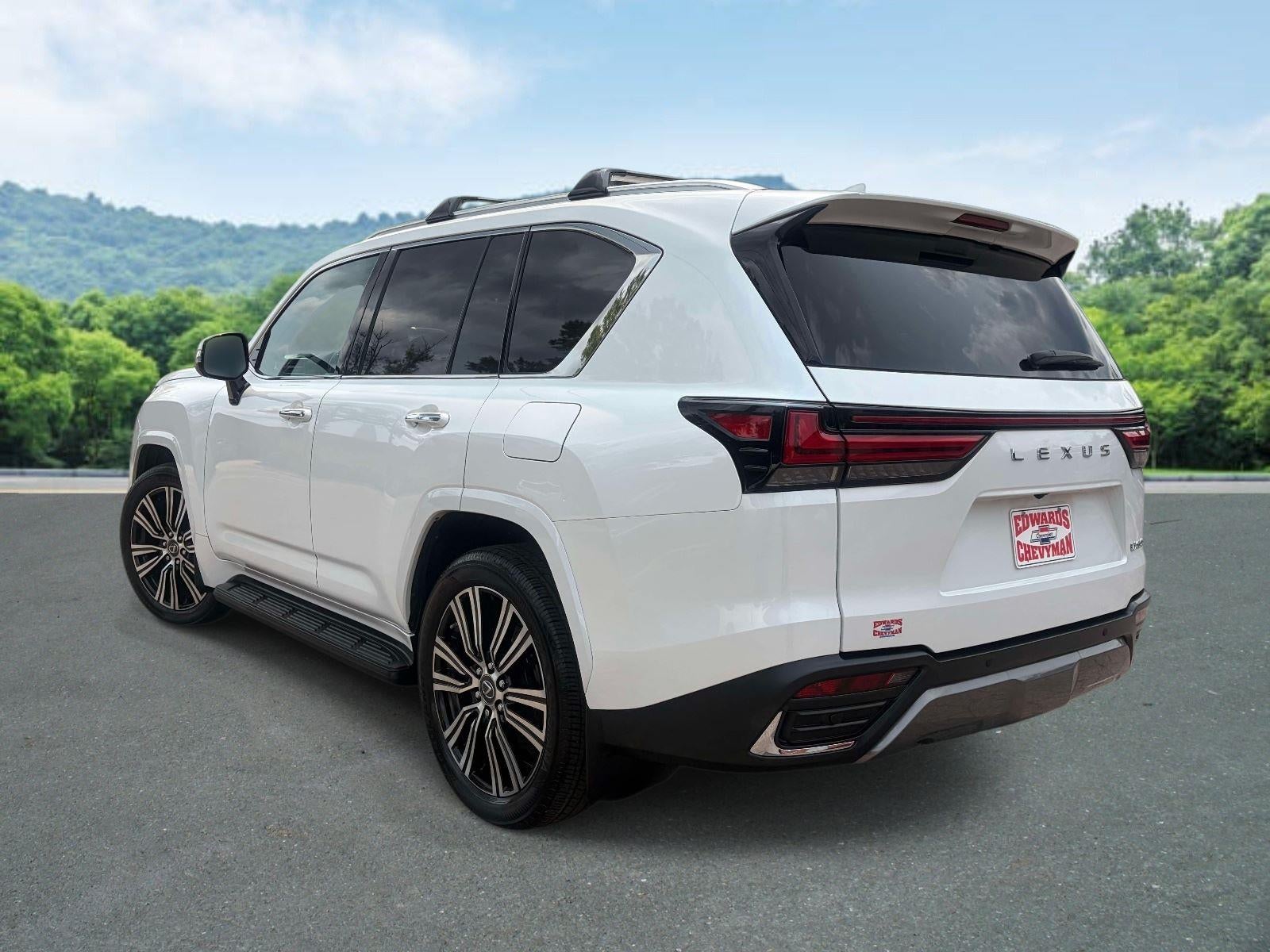 2022 Lexus LX LX 600 Luxury