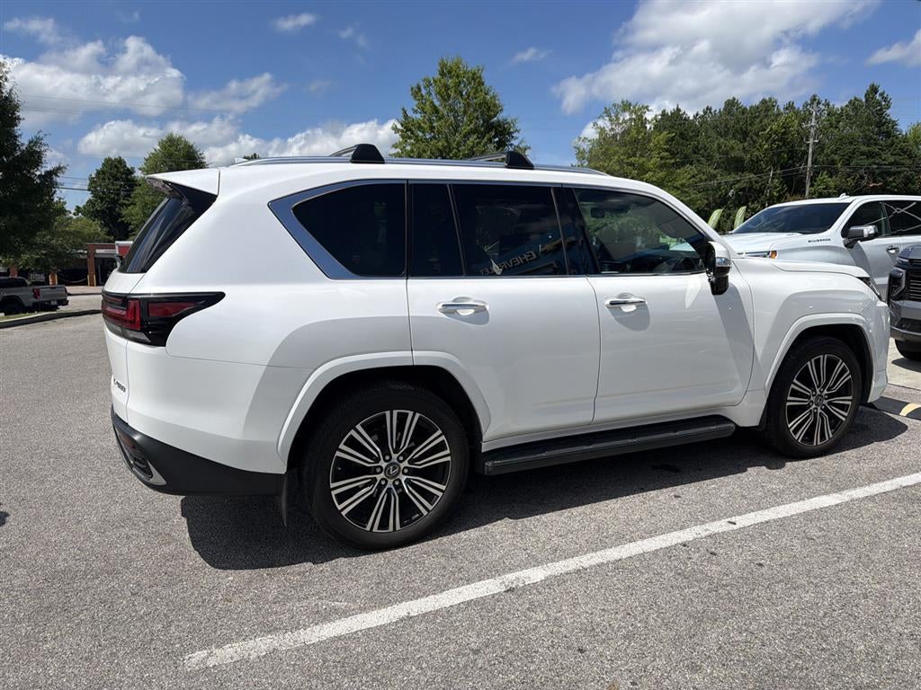 2022 Lexus LX LX 600 Luxury