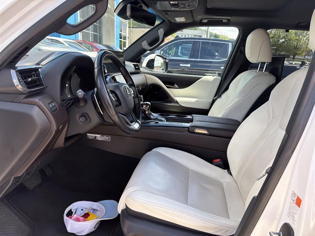 2022 Lexus LX LX 600 Luxury