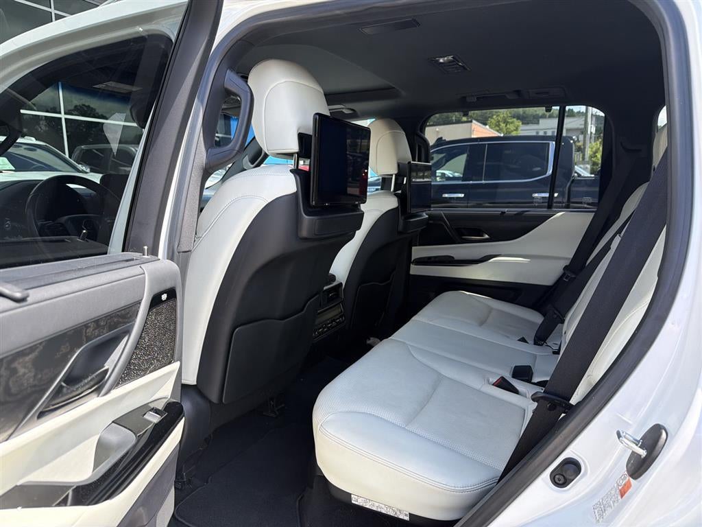2022 Lexus LX LX 600 Luxury