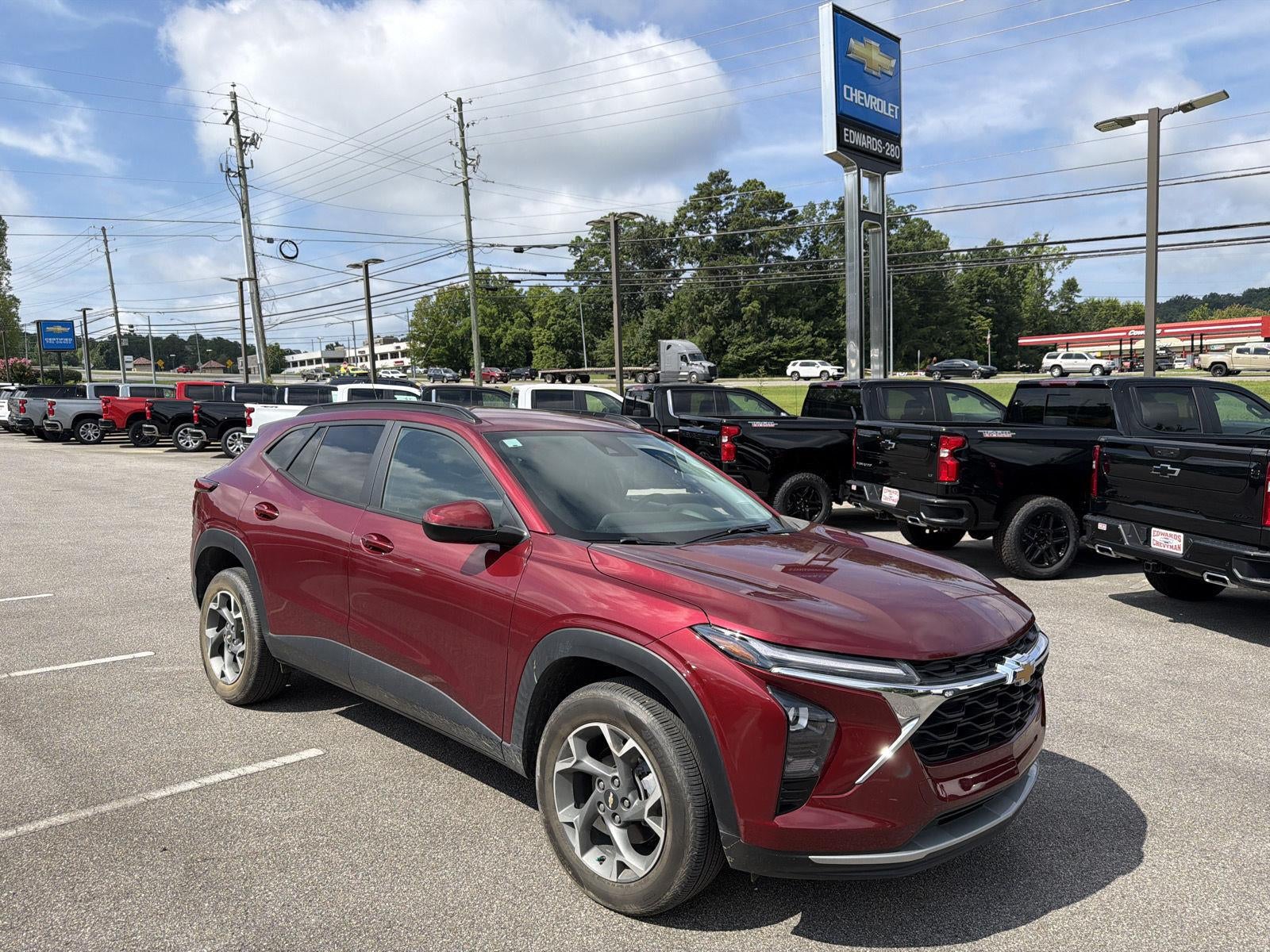 2024 Chevrolet Trax LT