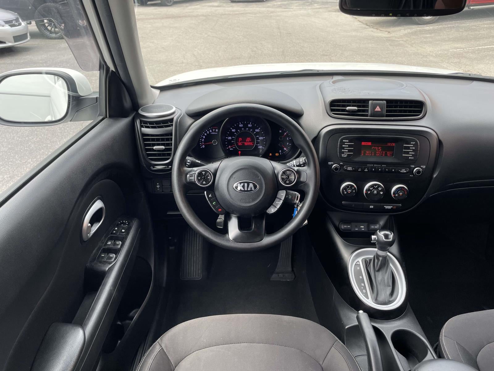 2016 Kia Soul Base