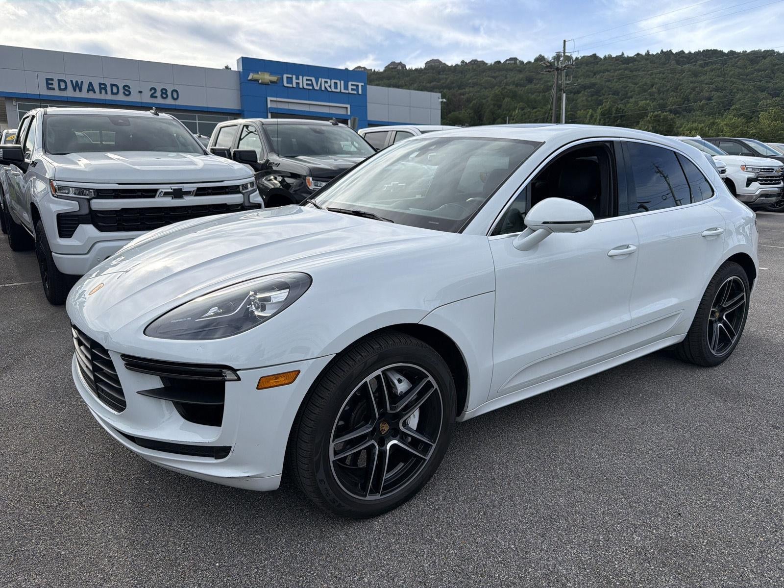 2021 Porsche Macan Turbo