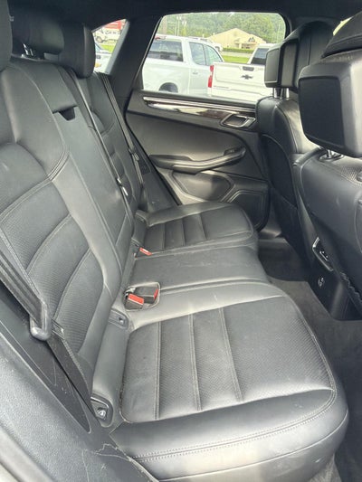 2021 Porsche Macan Turbo