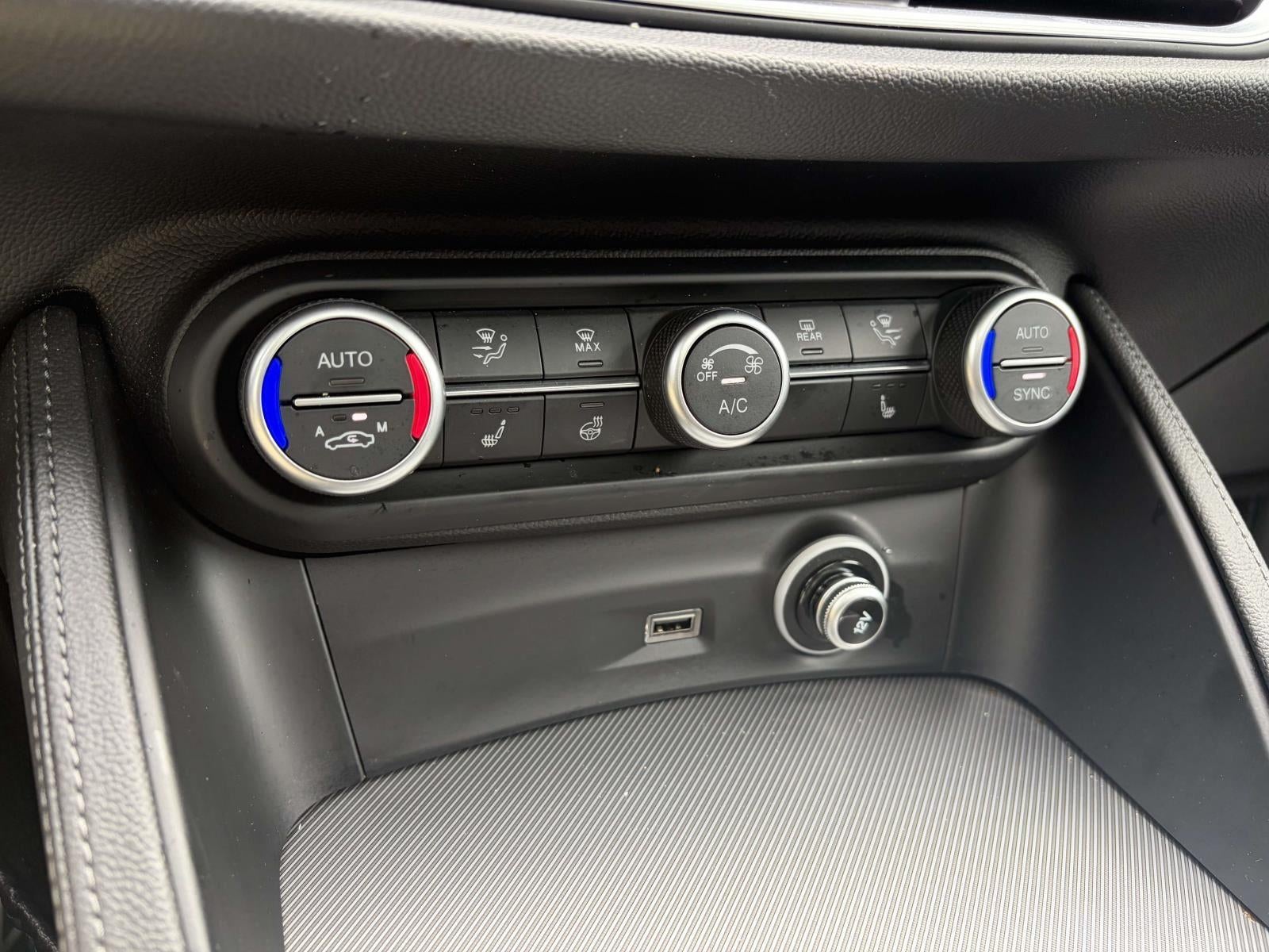 2024 Alfa Romeo Stelvio Ti